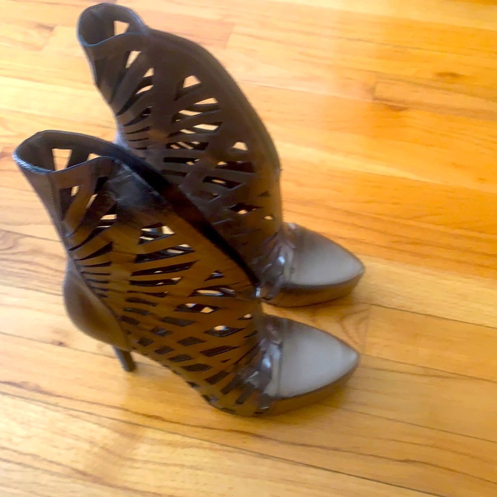 Heels(pewter)
